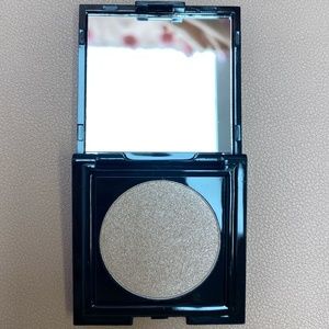 KVOSSNYC Fiary Dust Pressed Highlighter